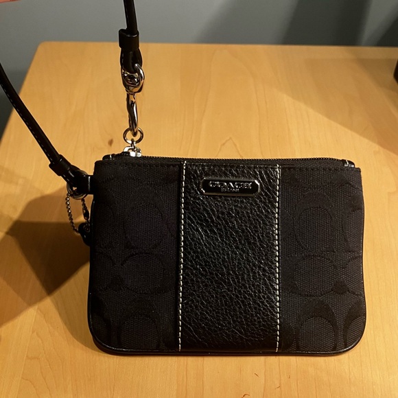 Coach Black Top Zip Wristlet - Picture 9 of 9